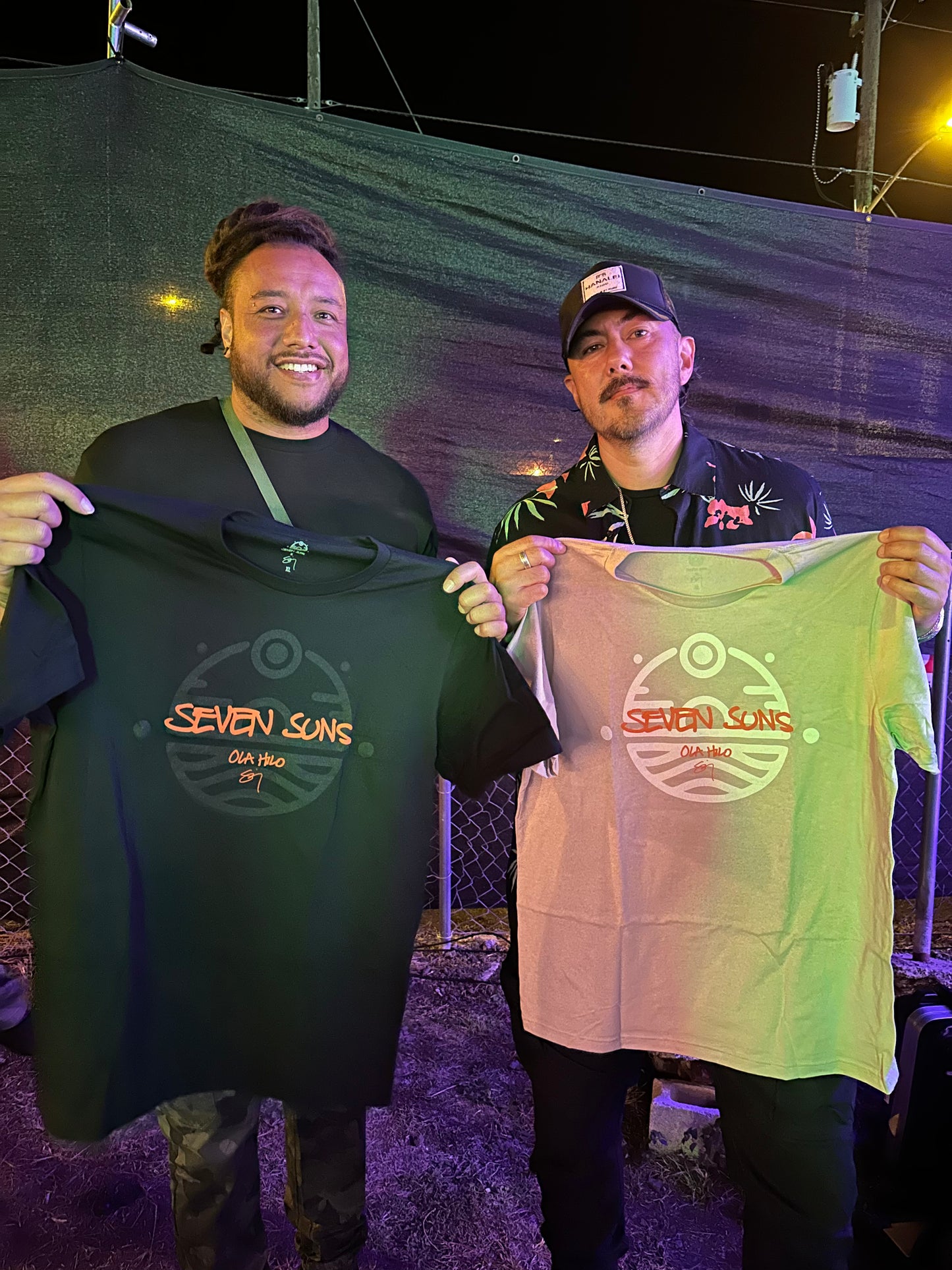 Seven Suns/Sig Zane Ola Hilo